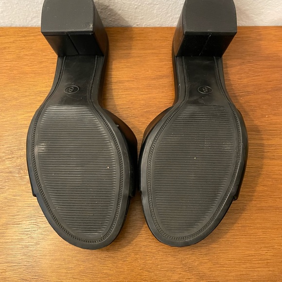 Target black heel slides - Picture 3 of 3